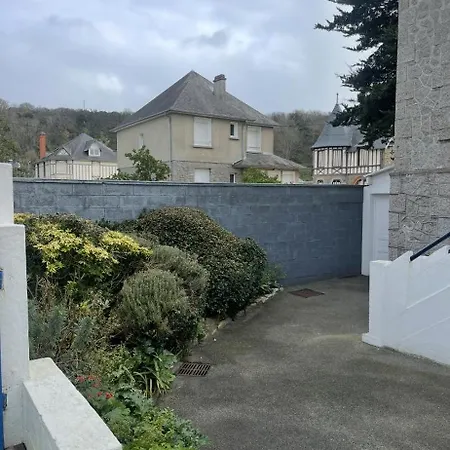 Bord De * Жуллувиль-ле-Пен