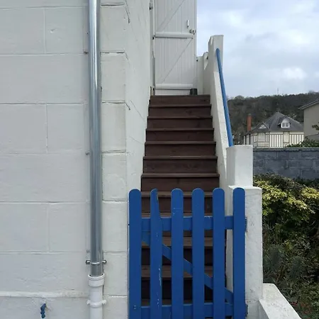 Bord De Apartment *